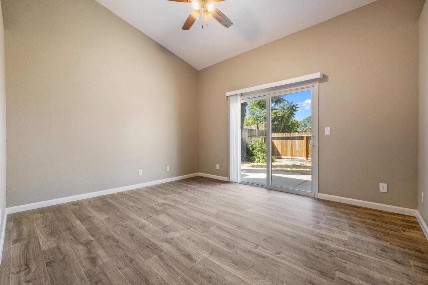 5701 Casaba Way Keyes, CA 95328 - Photo 19 of 34