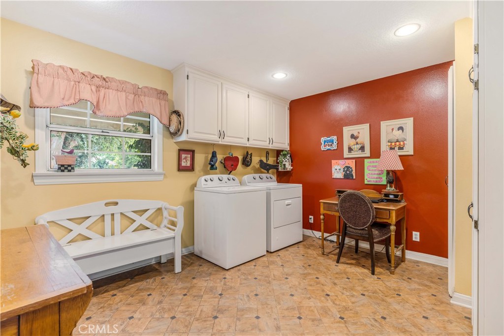 1714 Riverside Drive Glendale, CA 91201 - Photo 30 of 40