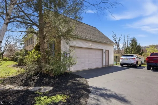 $799,900 | 7 Winchester Avenue, Budd Lake, NJ 07828