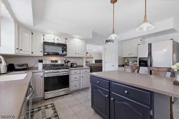 $799,900 | 7 Winchester Avenue, Budd Lake, NJ 07828