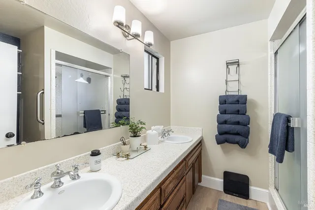 $1,125,000 | 420 Montgomery Street, Napa, CA 94559