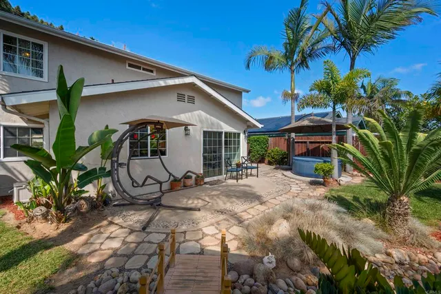 $1,598,000 | 4627 Huggins Street, University City, CA 92122