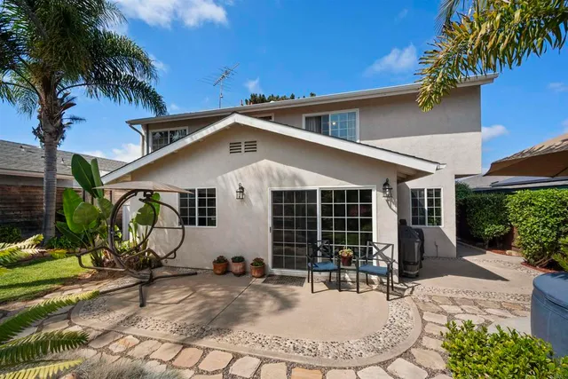 $1,598,000 | 4627 Huggins Street, University City, CA 92122