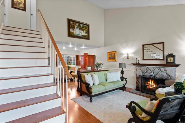 $1,598,000 | 4627 Huggins Street, University City, CA 92122