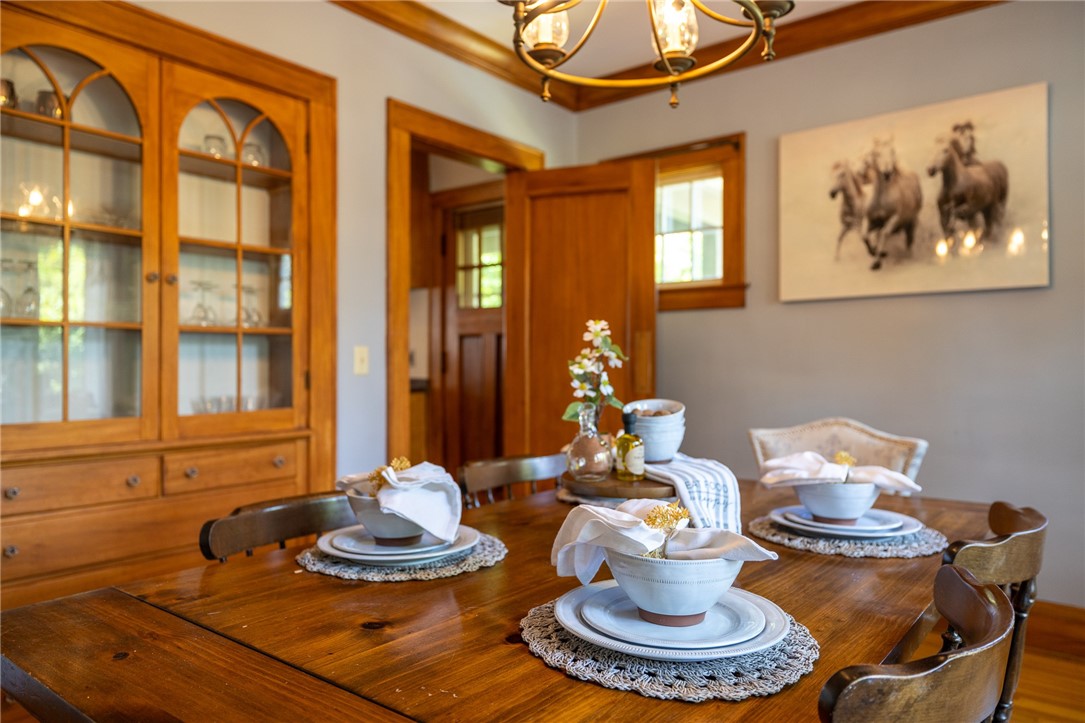 276 Hillside Avenue Rochester, NY 14610 - Photo 18 of 48