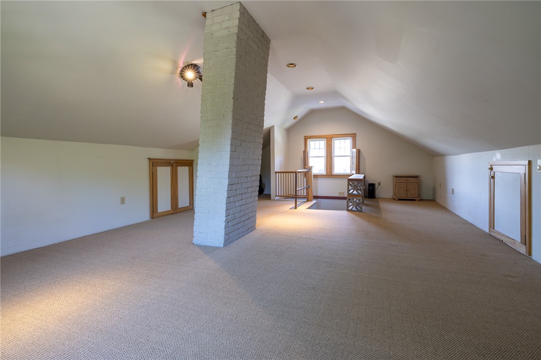 276 Hillside Avenue Rochester, NY 14610 - Photo 43 of 48