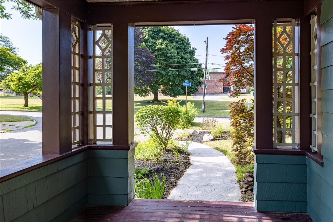 276 Hillside Avenue Rochester, NY 14610 - Photo 44 of 48