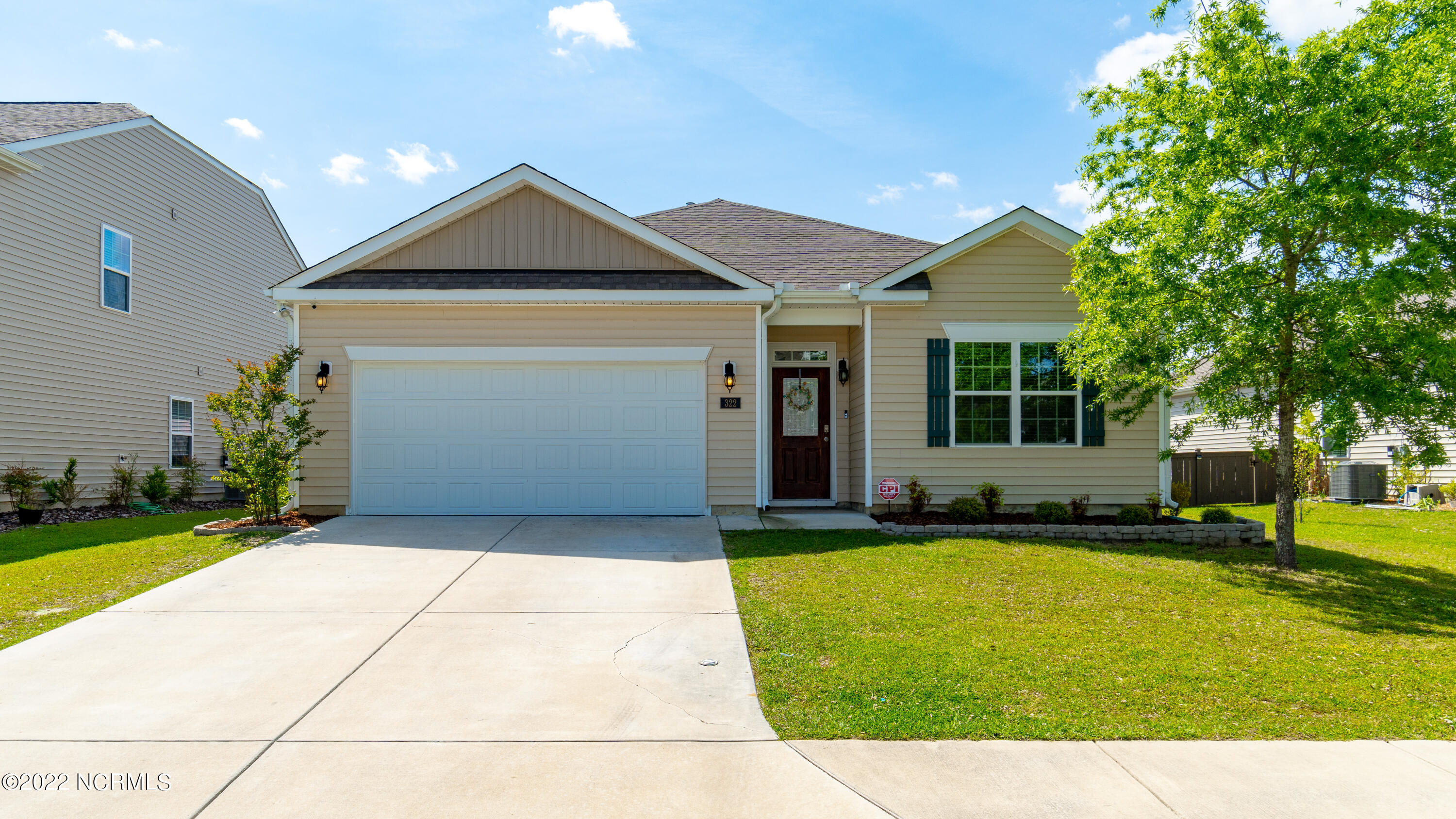 322 Frida Road New Bern, NC 28560 - Photo 1 of 29 front of house