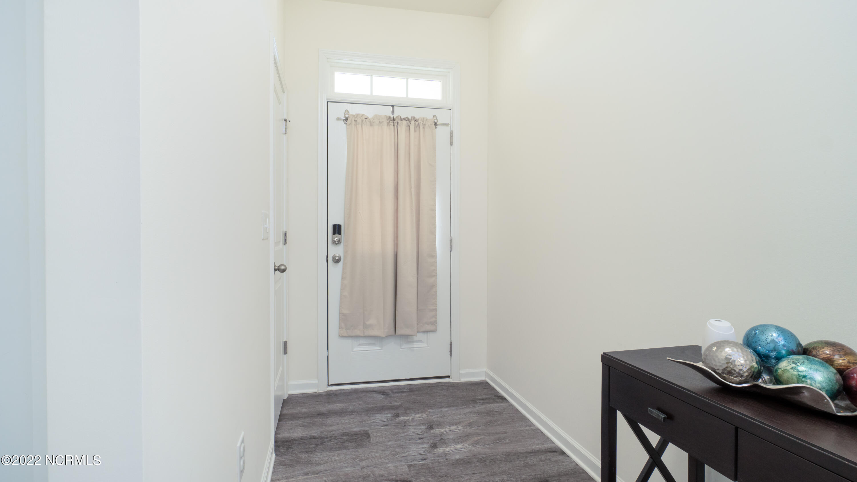 322 Frida Road New Bern, NC 28560 - Photo 5 of 29 3-6