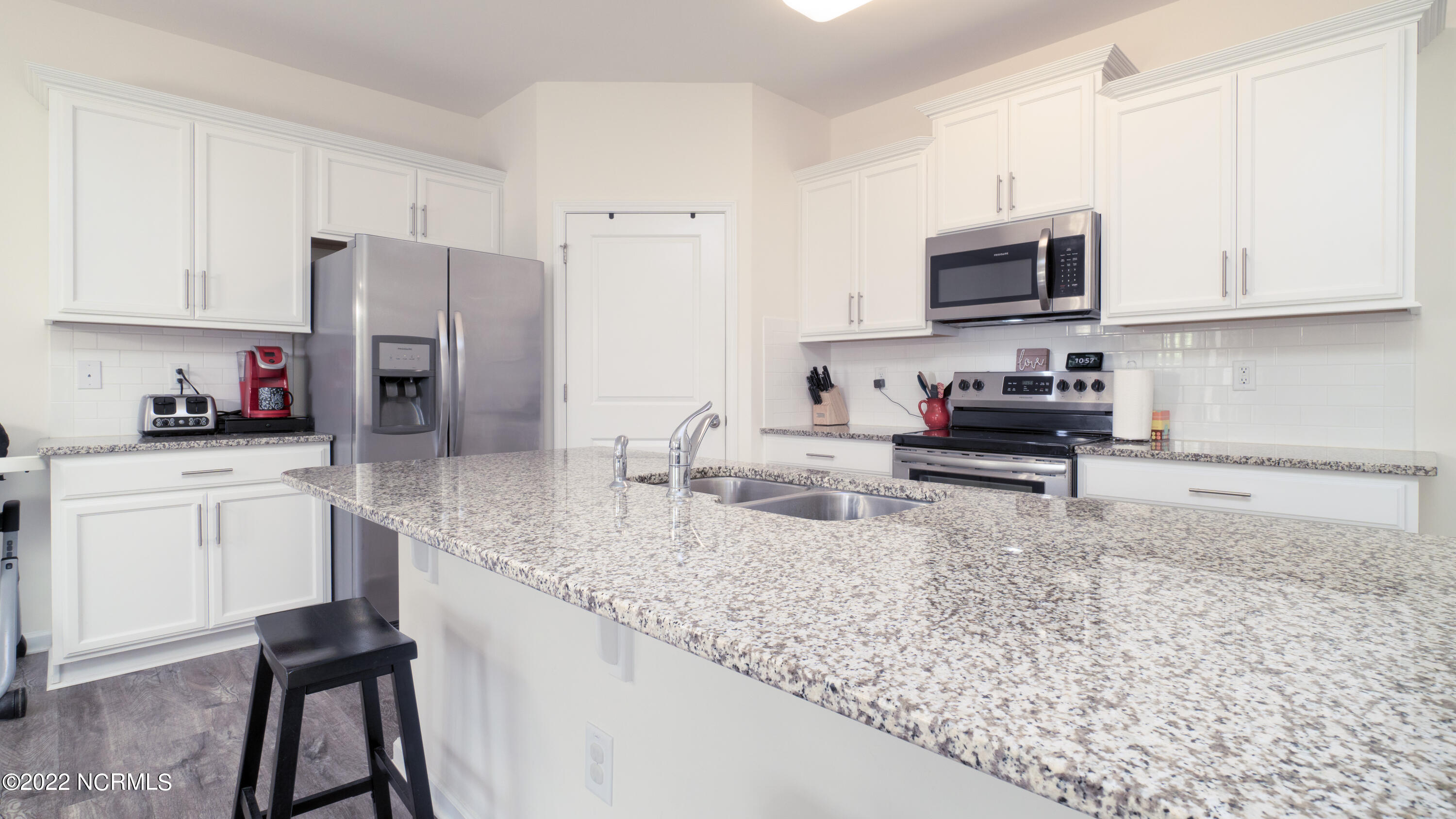 322 Frida Road New Bern, NC 28560 - Photo 9 of 29 3-15