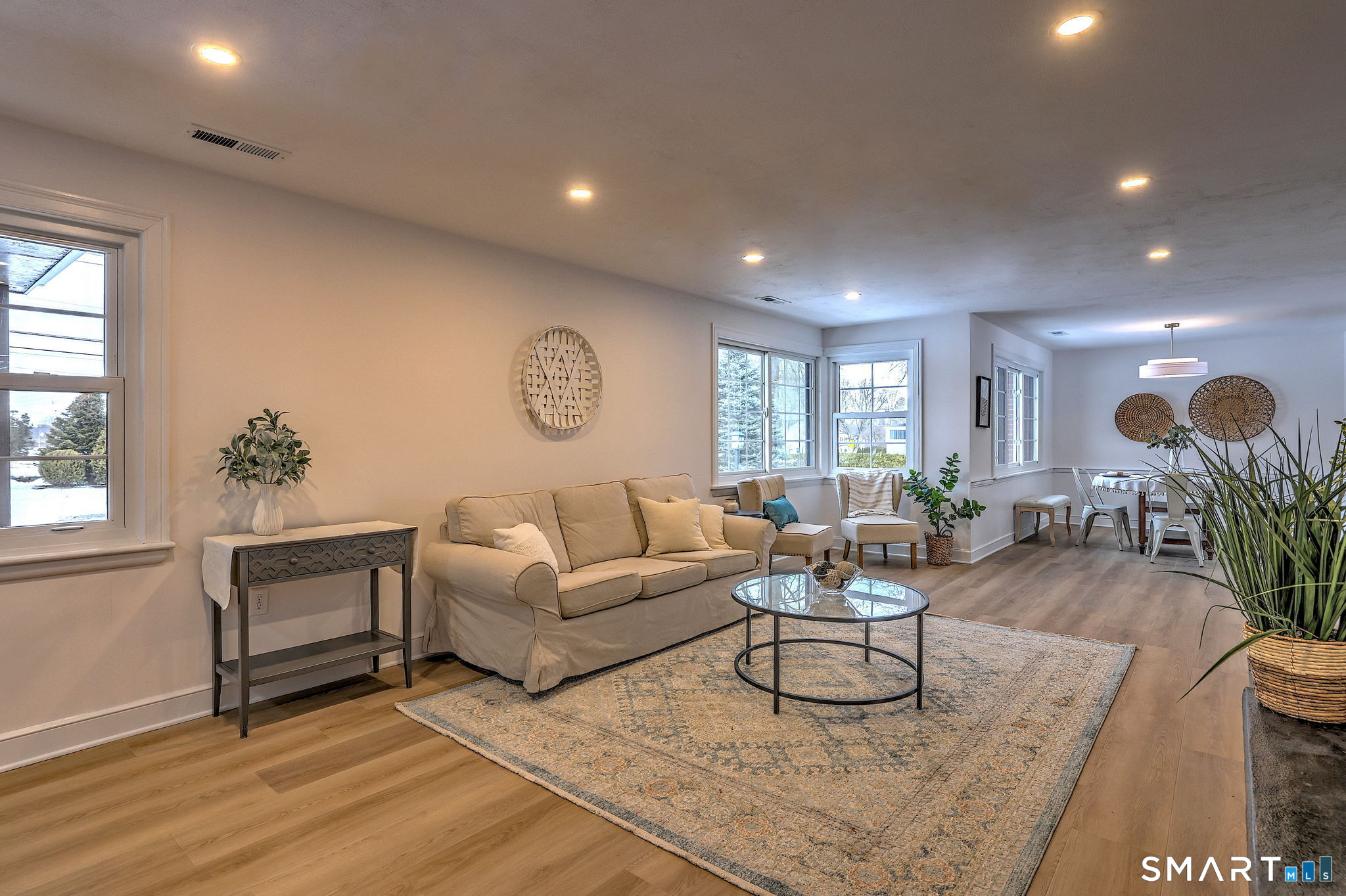 53 Geer Street Cromwell, CT 06416 - Photo 6 of 40