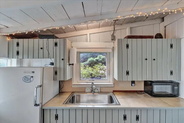 $285,000 | 220 Way Lane, Bridport, VT 05734