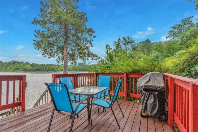 $285,000 | 220 Way Lane, Bridport, VT 05734