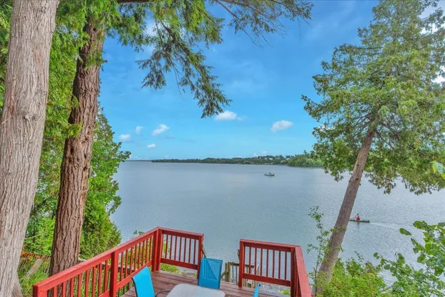 $285,000 | 220 Way Lane, Bridport, VT 05734