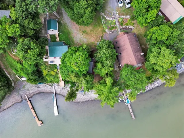 $285,000 | 220 Way Lane, Bridport, VT 05734