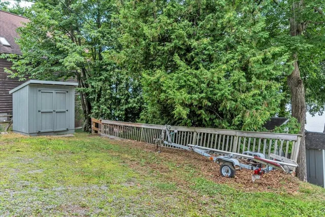 $285,000 | 220 Way Lane, Bridport, VT 05734