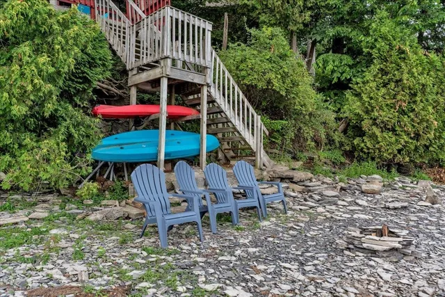 $285,000 | 220 Way Lane, Bridport, VT 05734