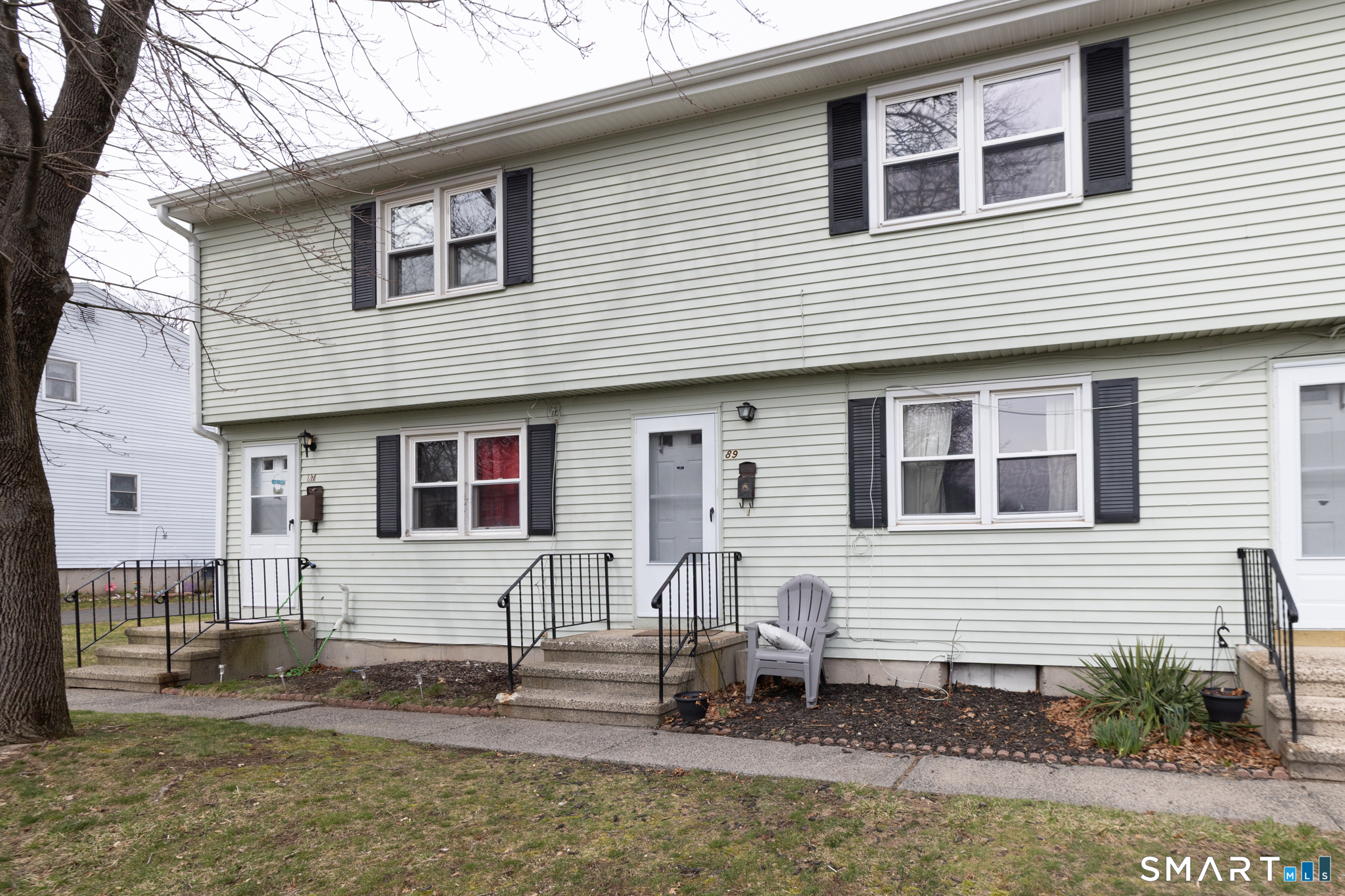 89 Nicholas Drive, Unit 89 Bristol, CT 06010 - Photo 2 of 20