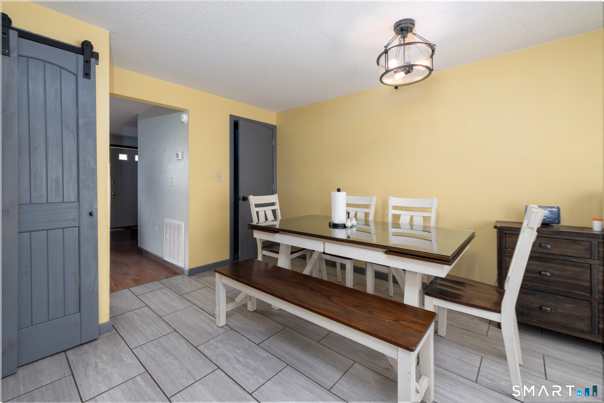 89 Nicholas Drive, Unit 89 Bristol, CT 06010 - Photo 6 of 20