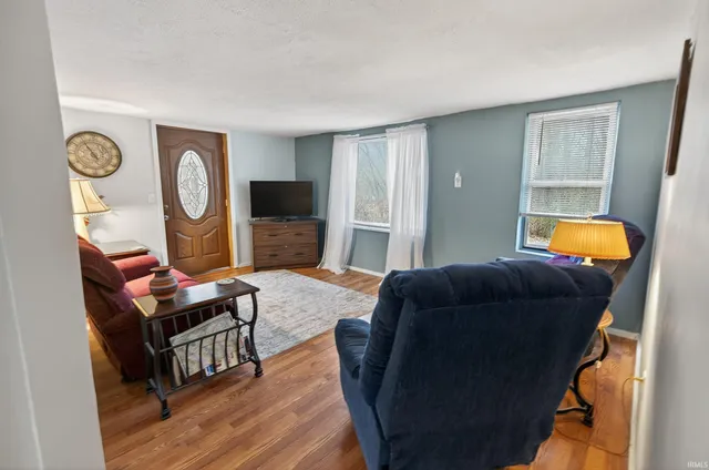 $195,000 | 4942 West 1200 South, Covington, IN 47932