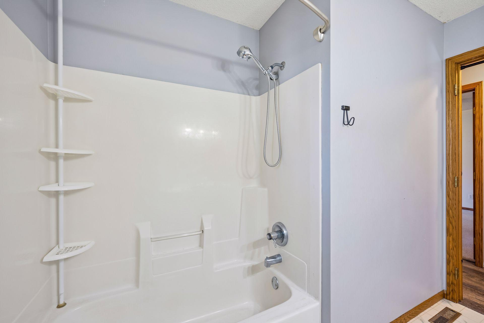 513 4th Street Southwest St. Michael, MN 55376 - Photo 24 of 40