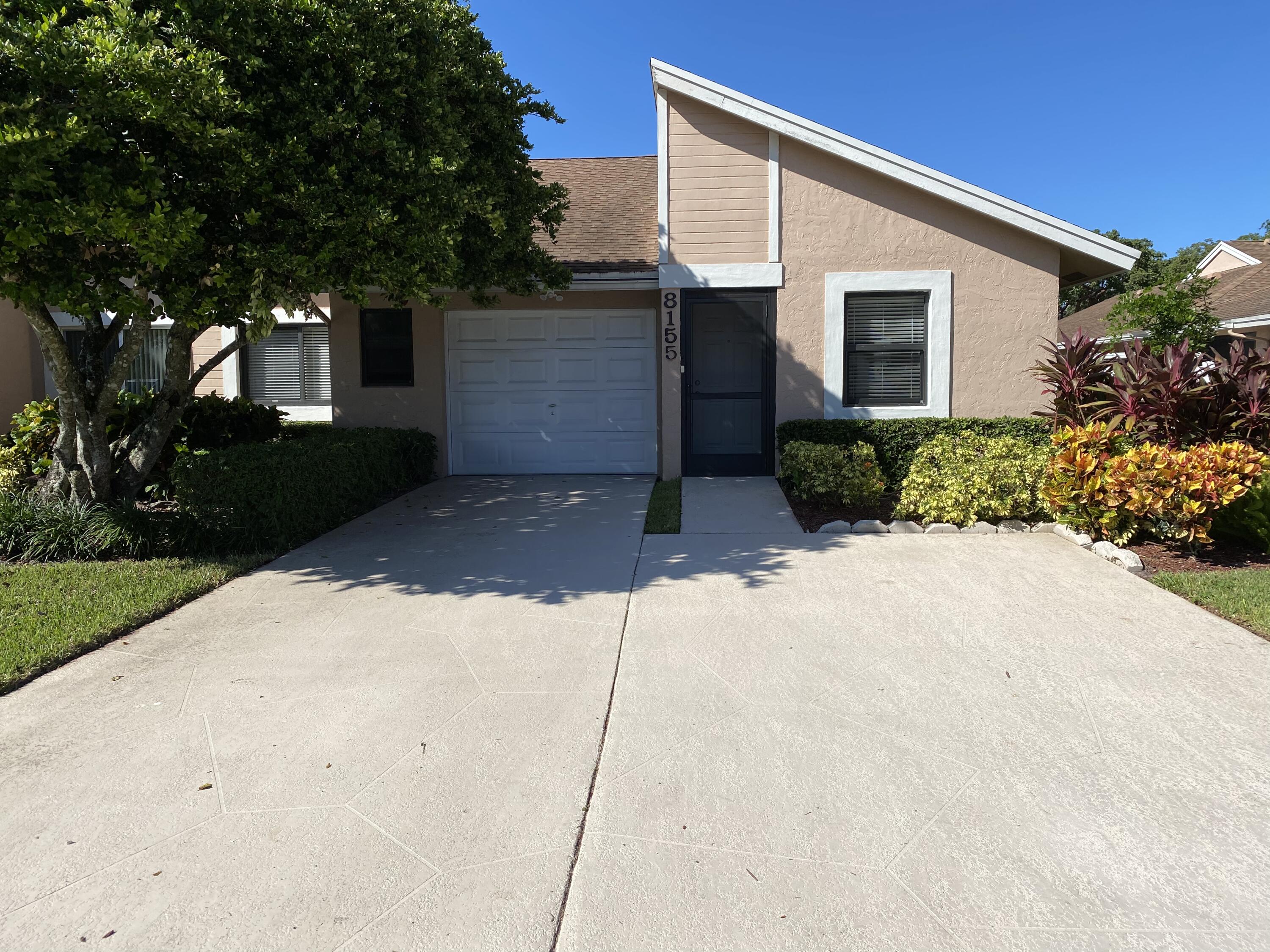 8155 Summerbreeze Lane Boca Raton, FL 33496 - Photo 19 of 26 00F09768-AABB-48CC-BA3C-18168BAEE7F8