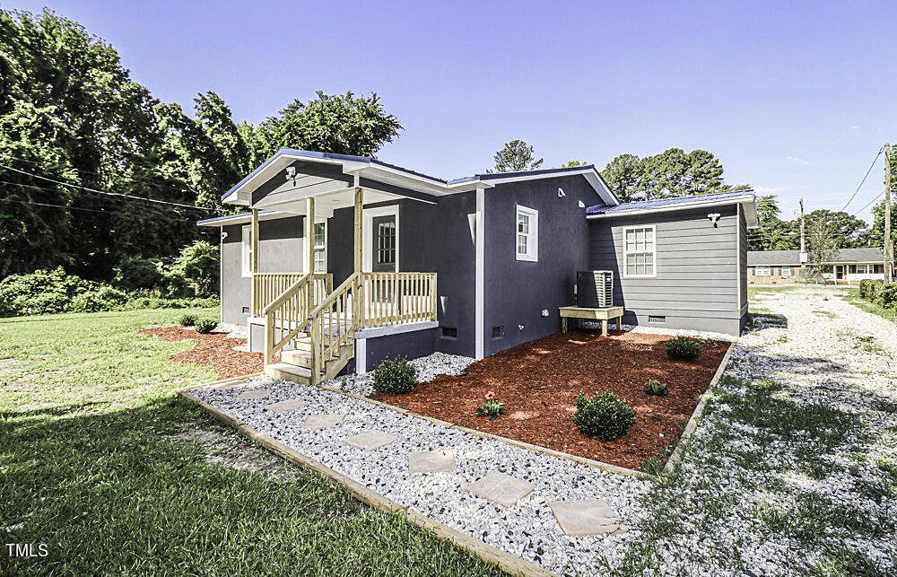 1713 Springfield Road Rocky Mount, NC 27801 - Photo 6 of 41 0182-IMG_9786