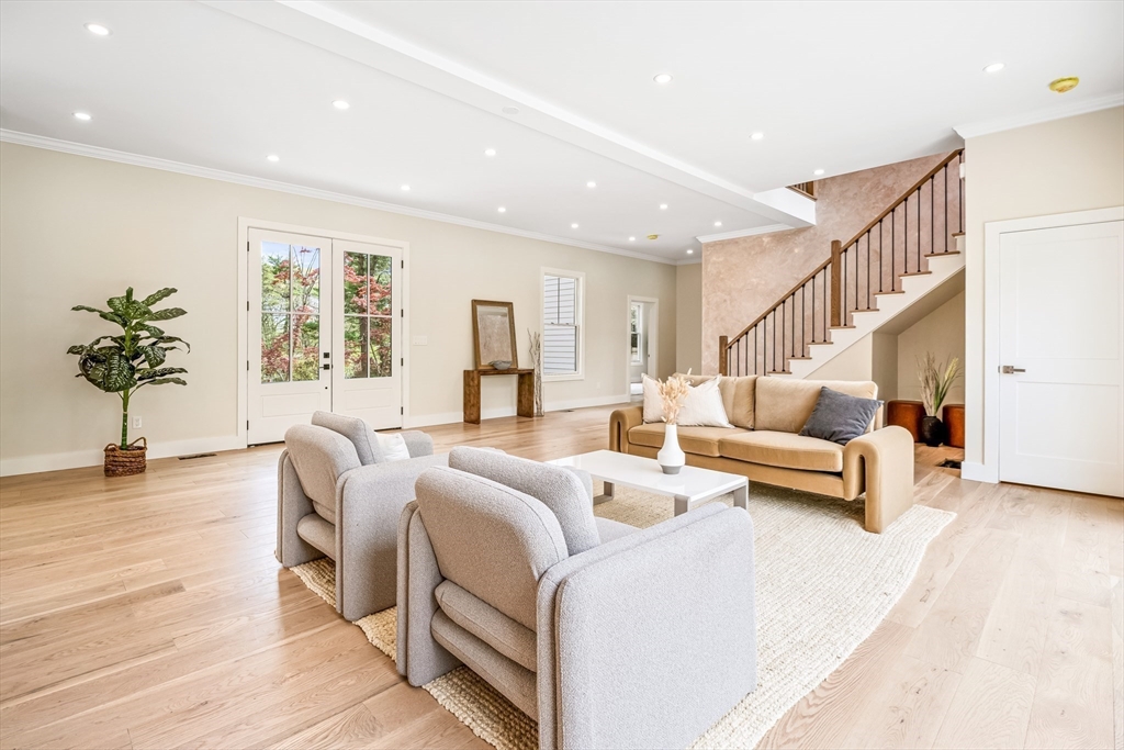 36 Oakmount Circle Lexington, MA 02420 - Photo 6 of 42 a living room with furniture and a wooden floor
