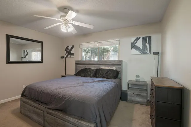 $229,900 | 401 Andrea Lane, Hanahan, SC 29410