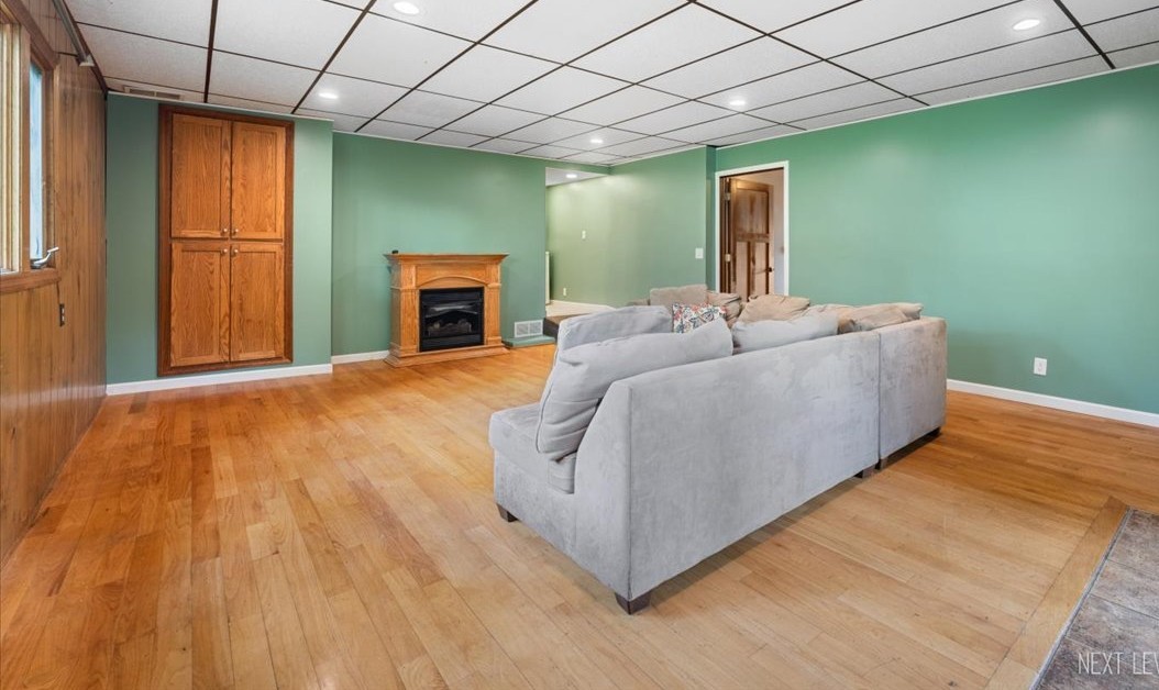 43W542 Thornapple Tree Road Sugar Grove, IL 60554 - Photo 26 of 38 Gallery Image 26