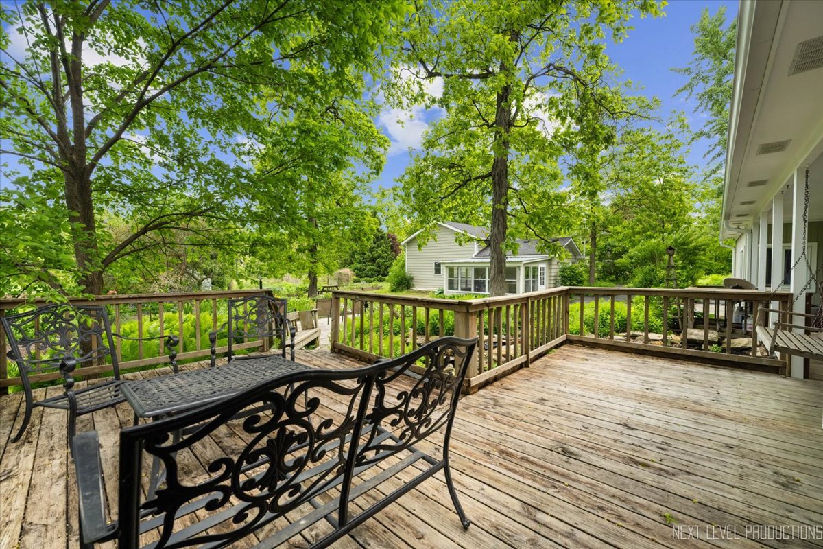 43W542 Thornapple Tree Road Sugar Grove, IL 60554 - Photo 31 of 38 Gallery Image 31