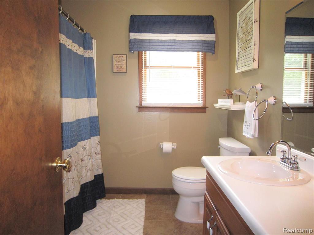 528 Argentine Road Howell, MI 48843 - Photo 31 of 41