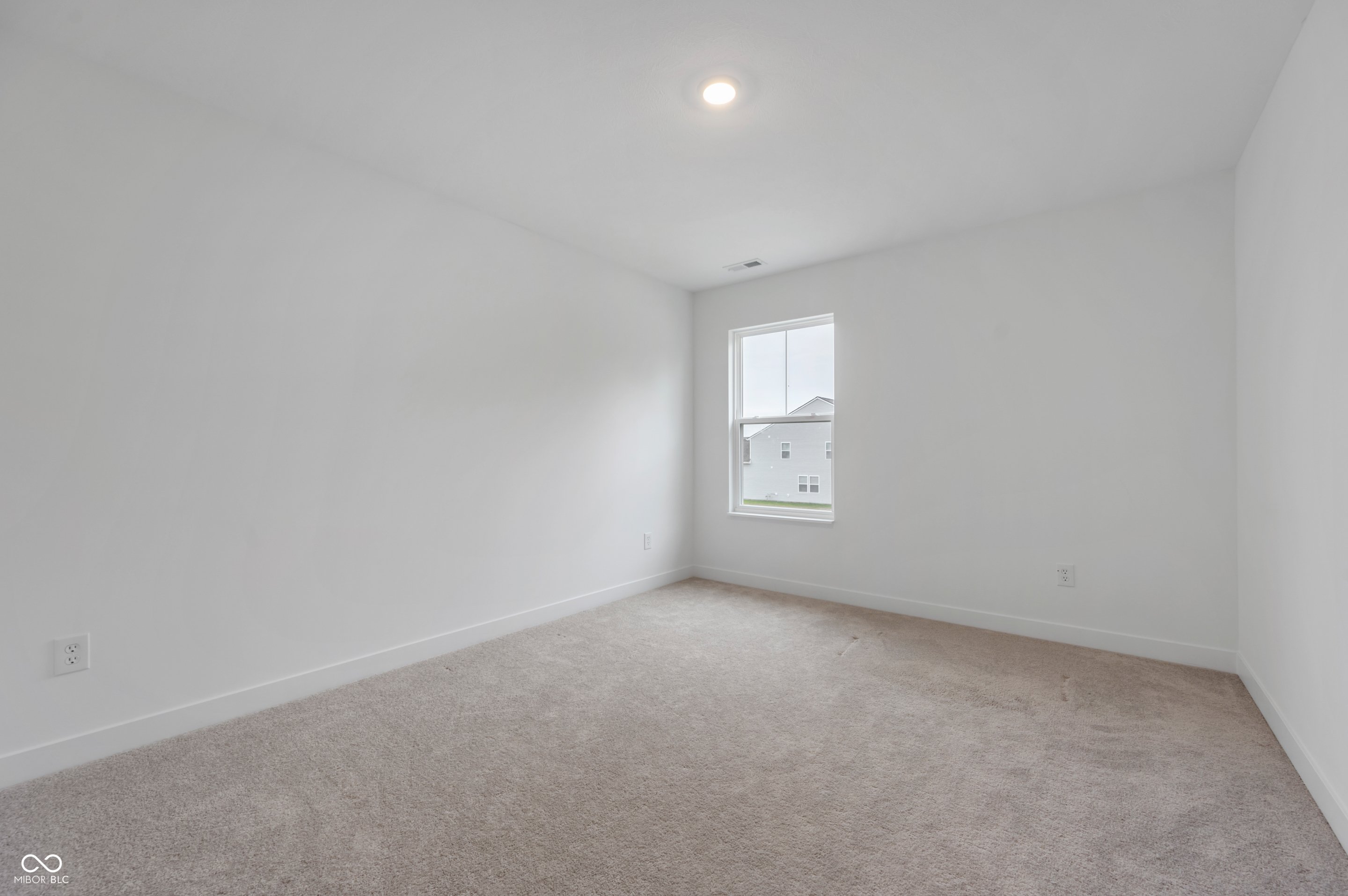 9432 Larson Drive Pendleton, IN 46064 - Photo 16 of 27