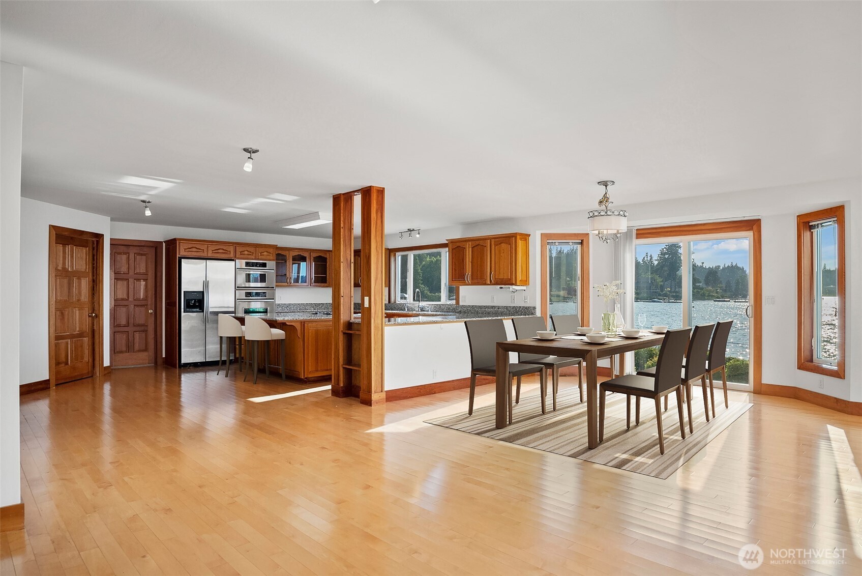 1555 Fairview Street Bellingham, WA 98229 - Photo 17 of 28