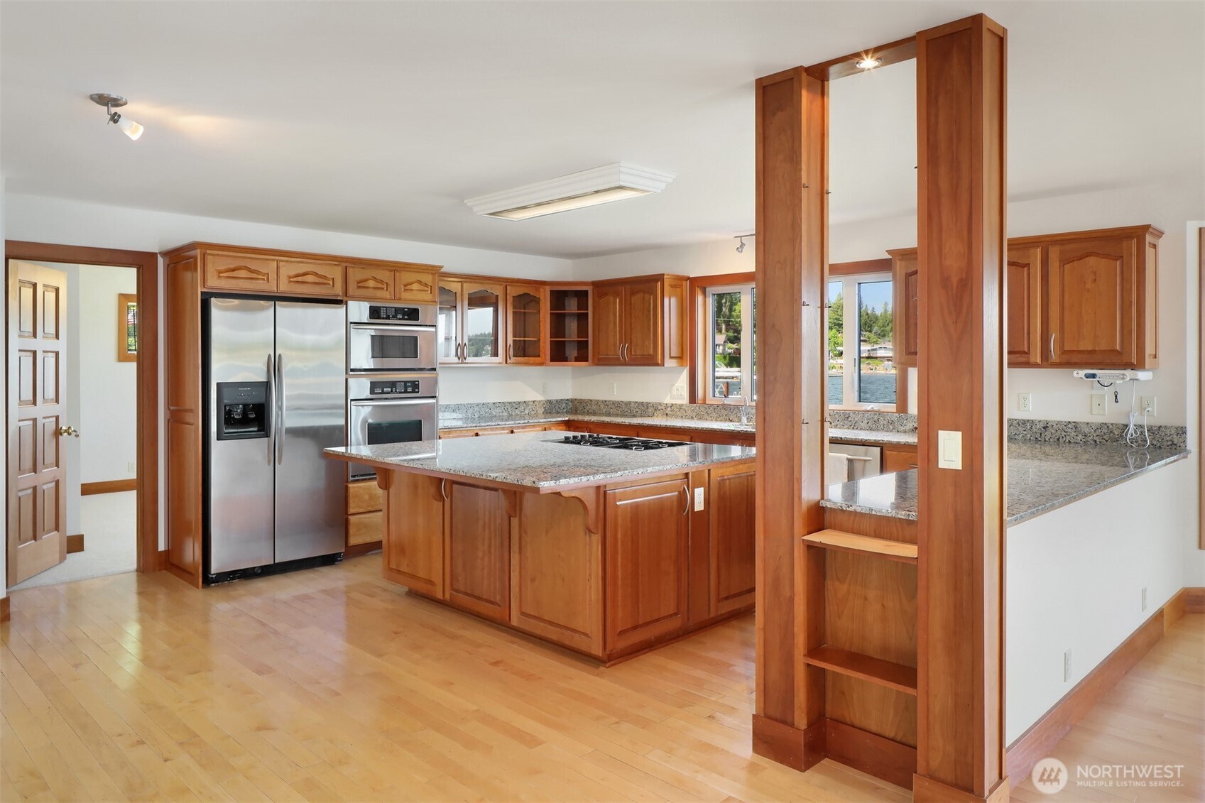 1555 Fairview Street Bellingham, WA 98229 - Photo 18 of 28