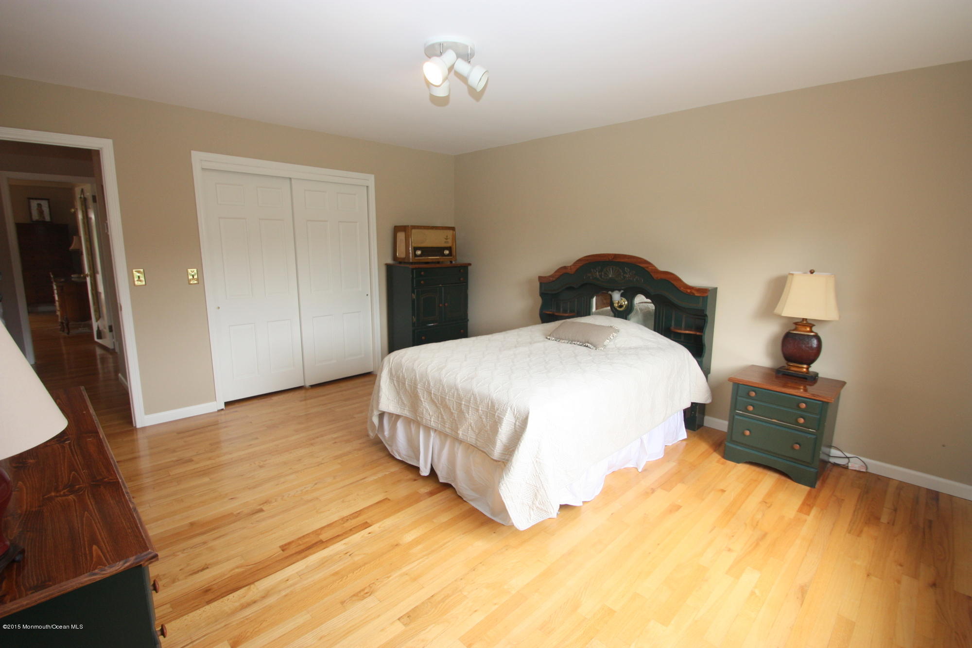 11 Canterbury Court Holmdel, NJ 07733 - Photo 19 of 28 107-114-IMG_3001