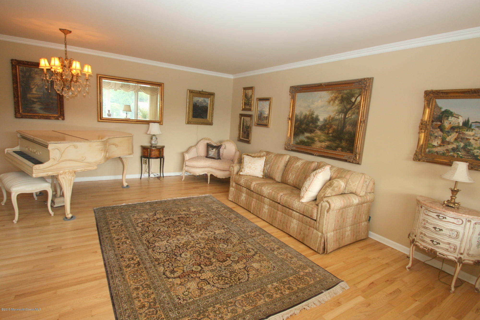 11 Canterbury Court Holmdel, NJ 07733 - Photo 4 of 28 007-014-IMG_2900