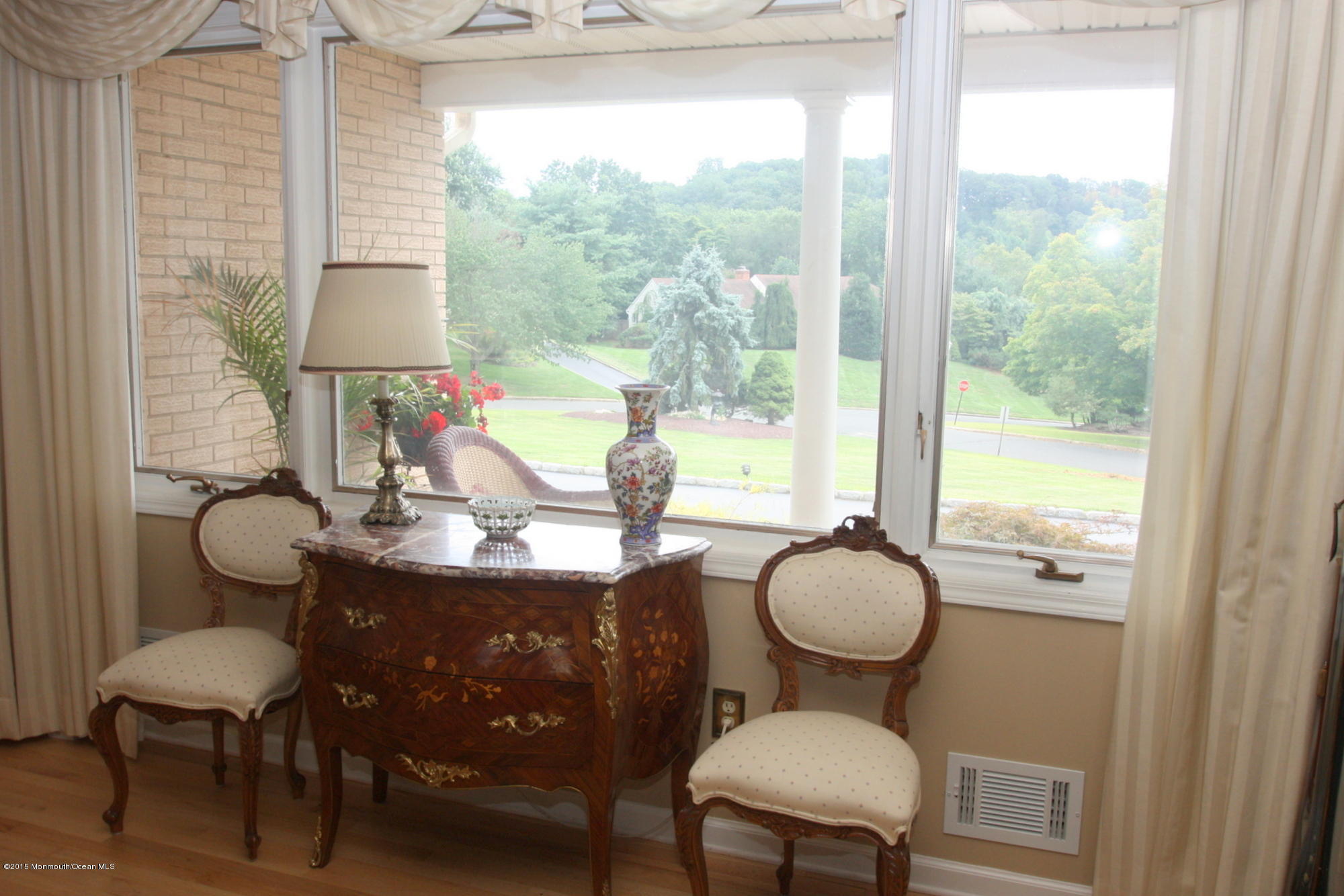 11 Canterbury Court Holmdel, NJ 07733 - Photo 6 of 28 008-015-IMG_2901