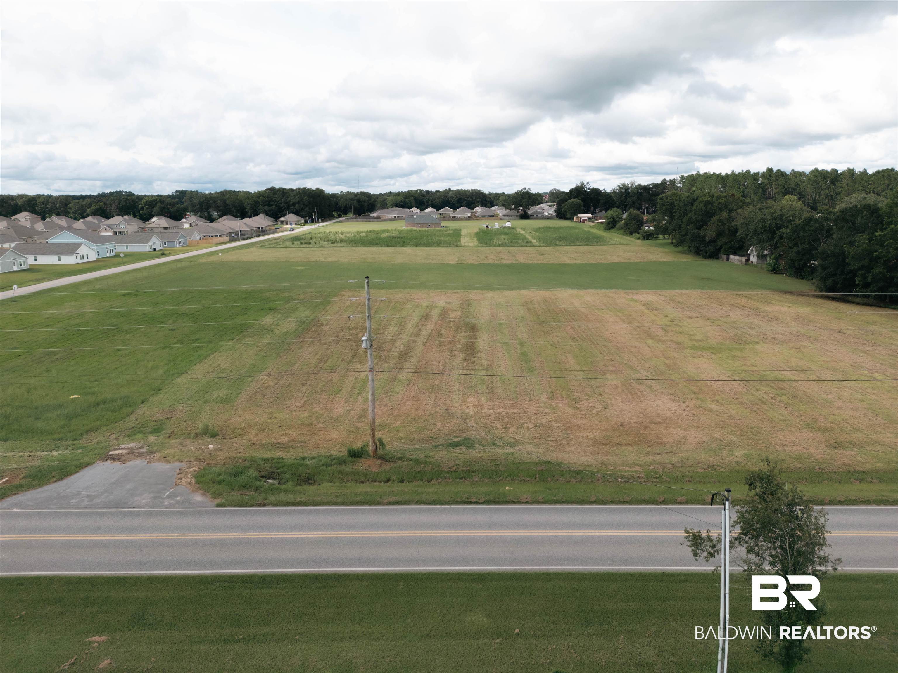 17127 East Thompson Road Robertsdale, AL 36567 - Photo 17 of 20 Bird's eye view