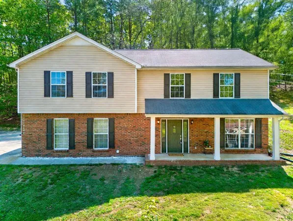 $339,999 | 8706 Wooded Vale Court, Harrison, TN 37341