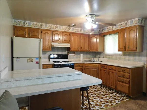 $210,000 | 1080 Park Avenue, Waynesburg, PA 15370