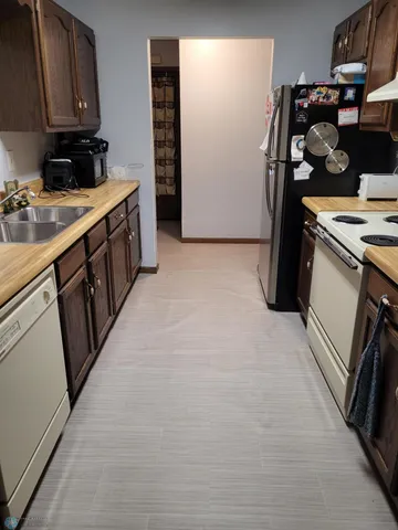 $120,900 | 2402 18th Street South, Unit 3, Fargo, ND 58103