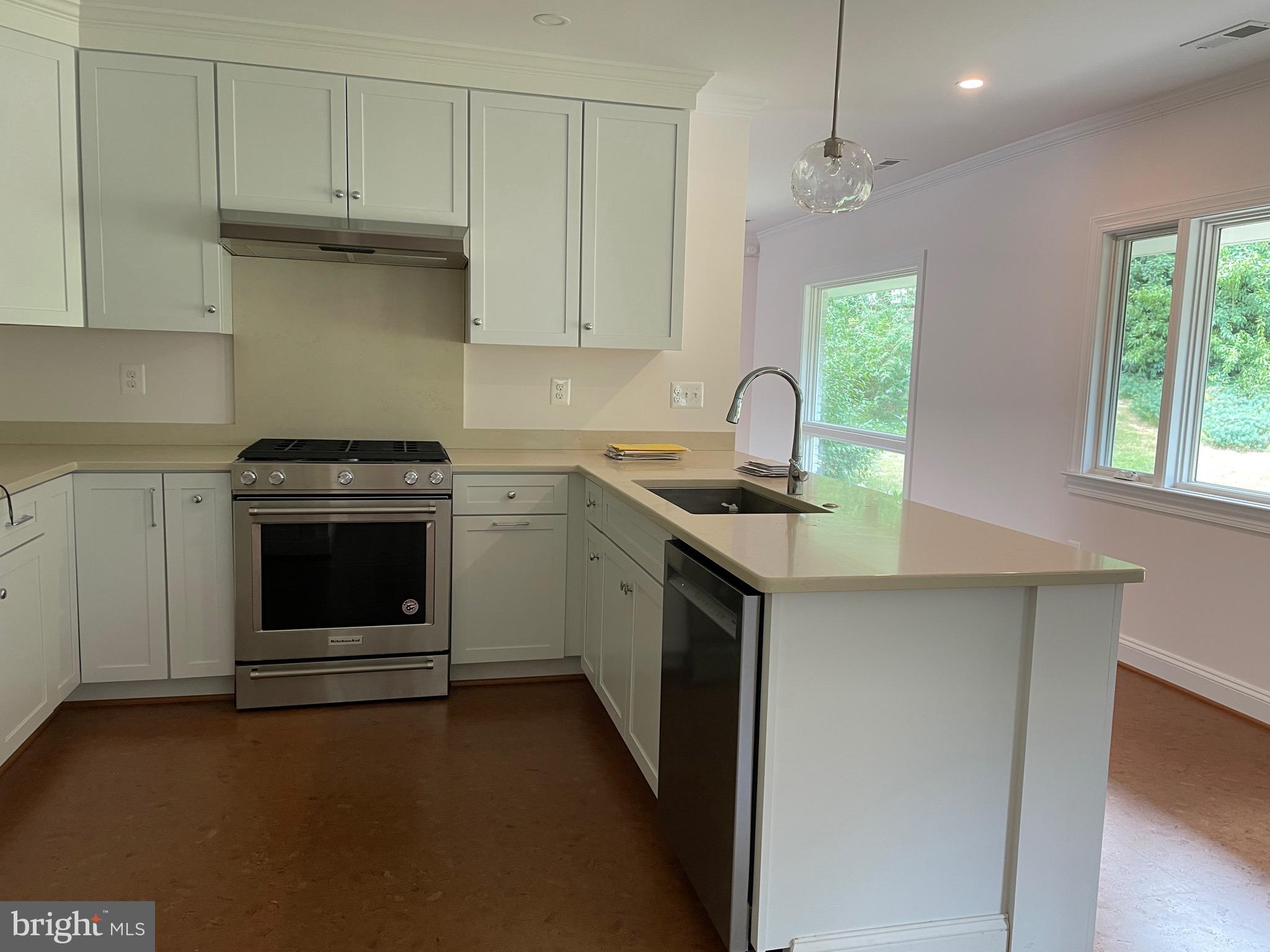 520 Piccadilly Road Towson, MD 21204 - Photo 16 of 27 New appliances