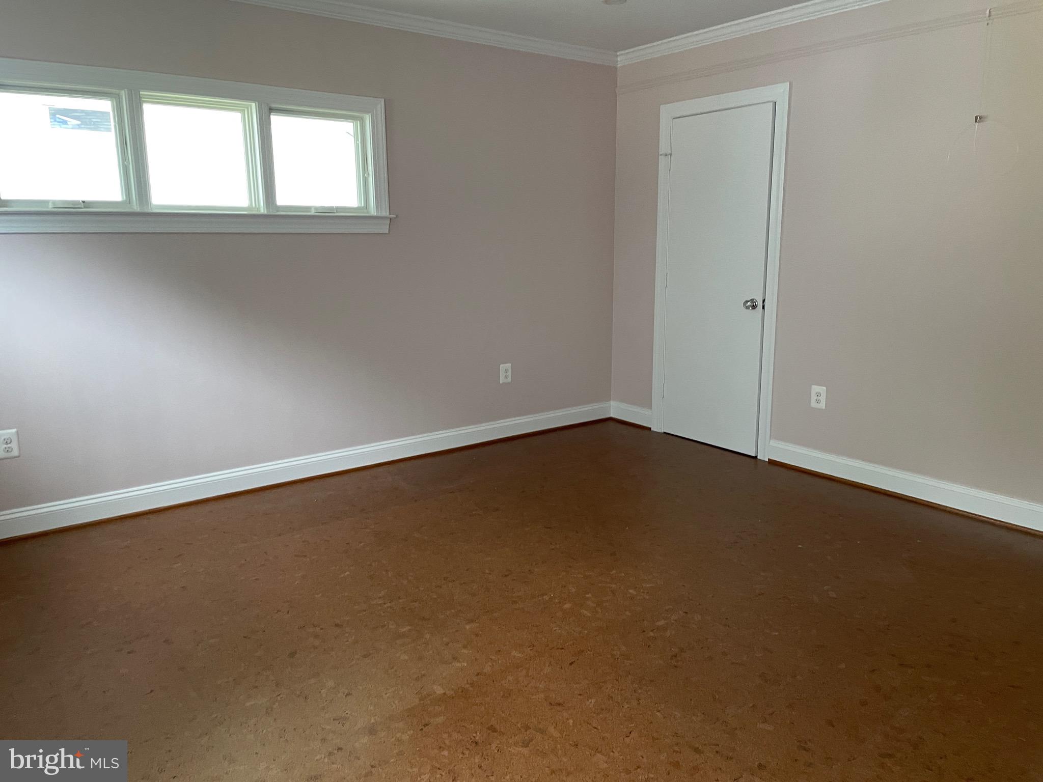 520 Piccadilly Road Towson, MD 21204 - Photo 21 of 27 Primary bedroom