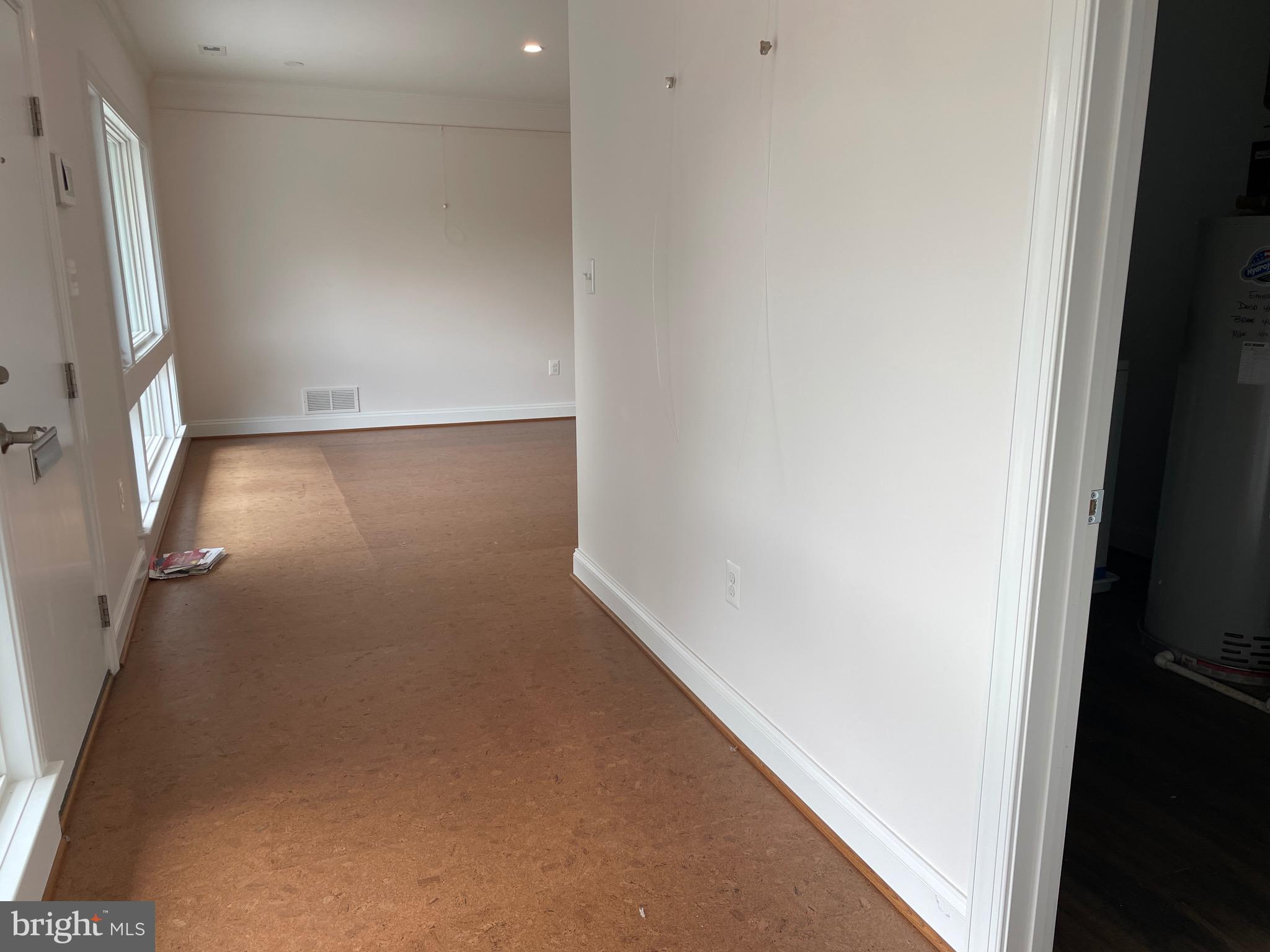 520 Piccadilly Road Towson, MD 21204 - Photo 8 of 27 Cork flooring. Entry area