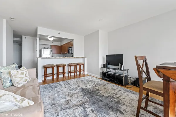 $2,350 | 474 North Lake Shore Drive, Unit 2410, Chicago, IL 60611