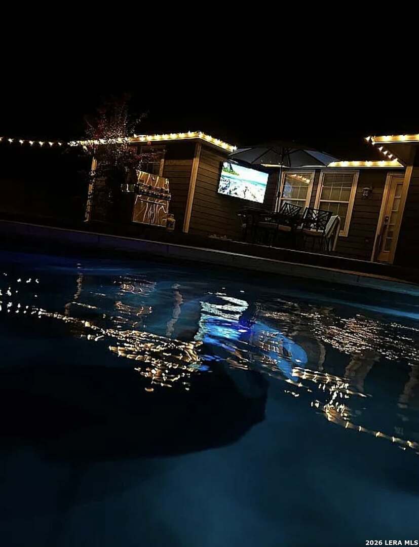 419 North Cedar Street Pearsall, TX 78061 - Photo 7 of 7