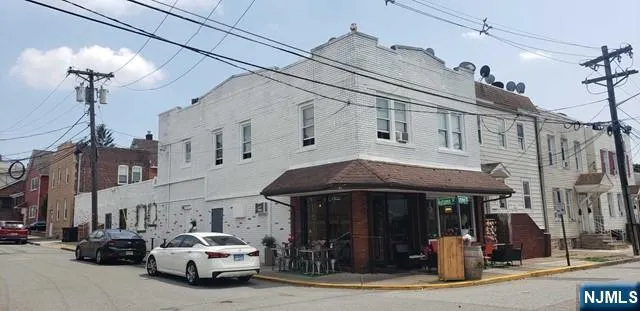 $1,400 | 17 Summer Street, Unit NO 1, Lodi, NJ 07644