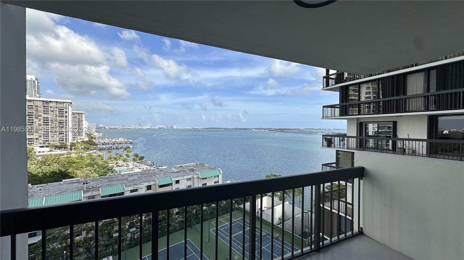 2333 Brickell Avenue, Unit 1009 Miami, FL 33129 - Photo 11 of 28