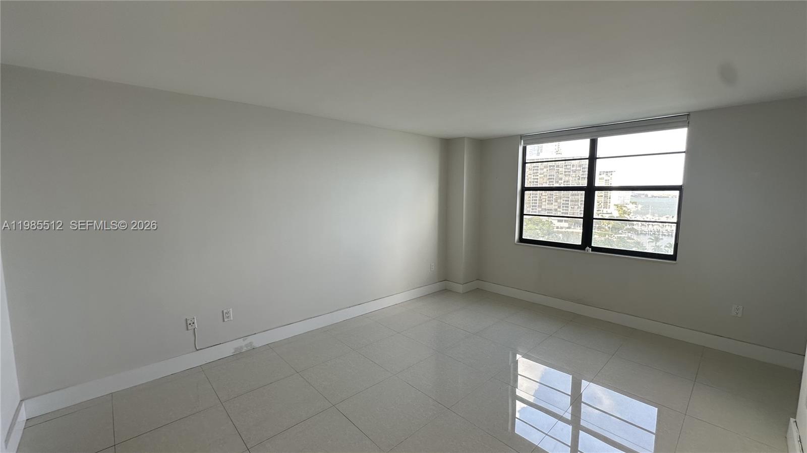 2333 Brickell Avenue, Unit 1009 Miami, FL 33129 - Photo 19 of 28